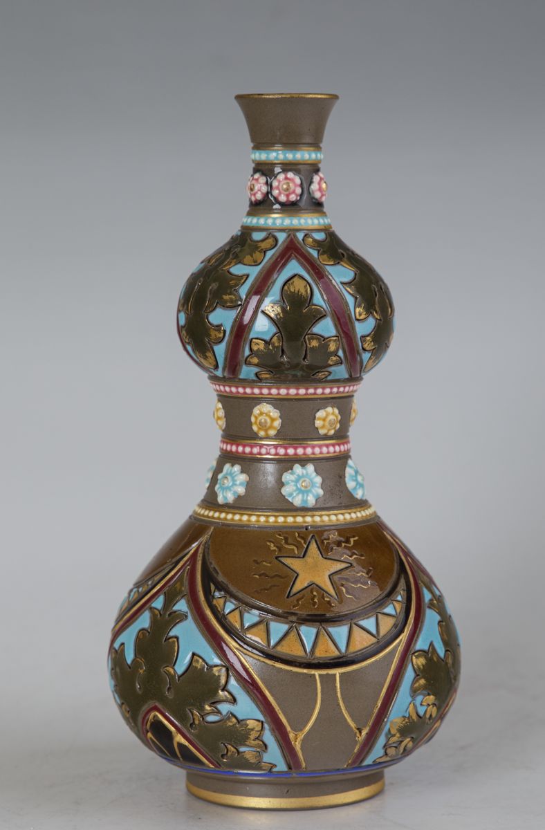 Null Faïencerie de Sarreguemines, Vase calebasse "Mauresque", 1875-1890, ,grès é&hellip;