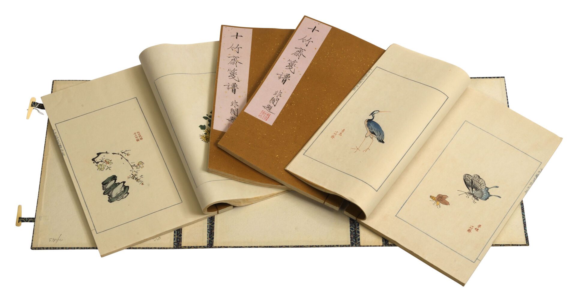 Null CHINE, XXe.

Ensemble de quatre volumes, représentant des estampes du Studi&hellip;