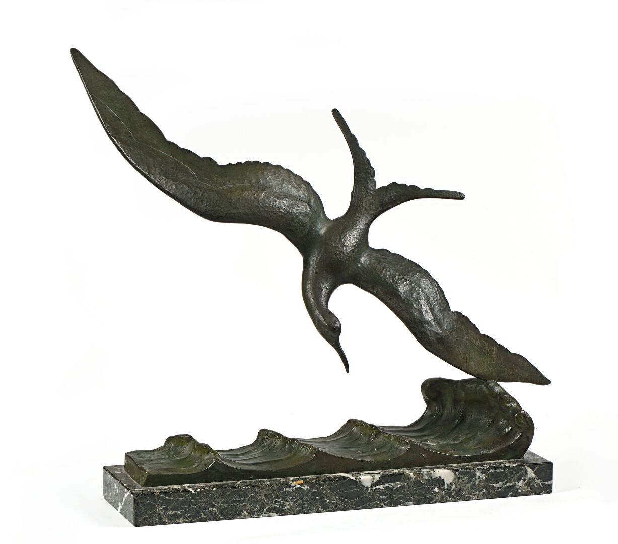 Georges Raoul GARREAU (1885-1954). 
La Mouette. 
Sculpture en bronze à patine ve&hellip;