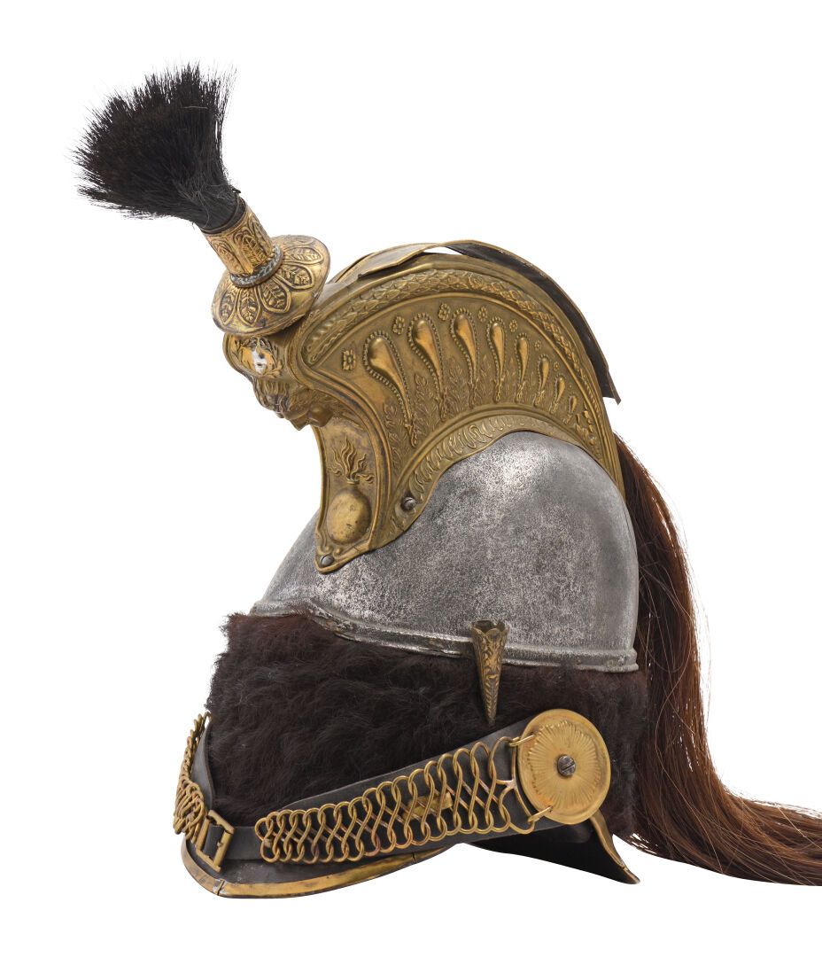 Null 法国，路易-菲利普（1830-1848）。

1845年款的贵族部队头盔。

钢制矿工头盔，带沟槽，橙皮氧化，背面印有 "324 "和编号 "42"，&hellip;