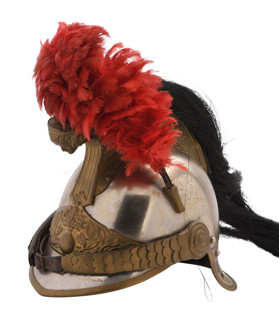 Null 法国，第三共和国（1870-1940）。

龙之团头盔1874型。

镀镍炸弹，有些地方有小的氧化痕迹，有三个吸孔，没有震动，也没有变形。炸弹的背面印&hellip;