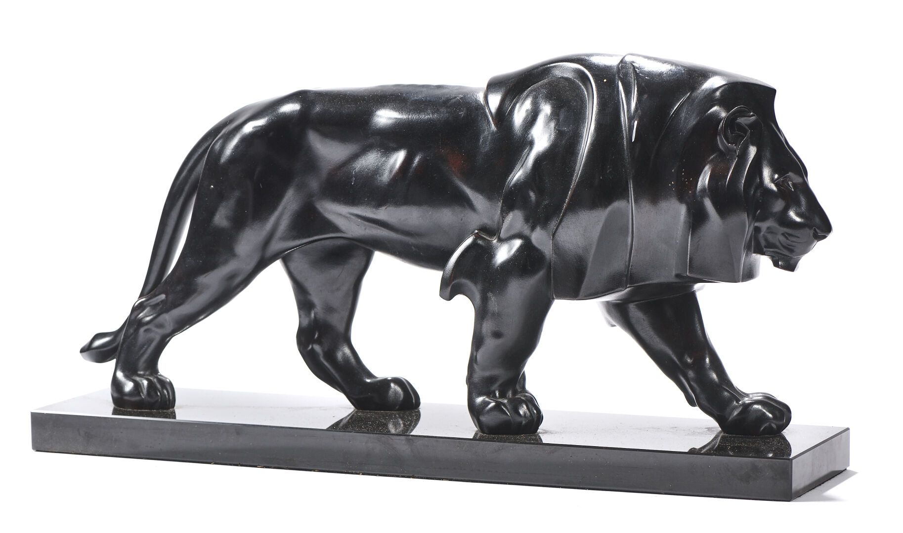 Null Max LE VERRIER (1891-1973).
Lion walking.
Sculpture in regula with black pa&hellip;