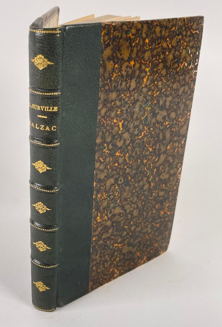 Null Laure Surville, Balzac, sa vie et ses oeuvres.
Paris, Librairie nouvelle, 1&hellip;