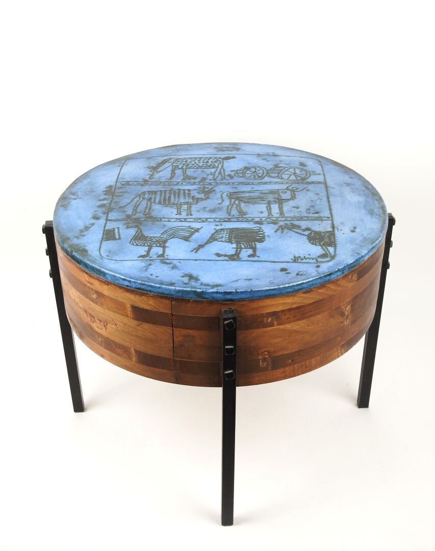 Null Jacques BLIN (1920-1995).
Circular coffee table framed in wood, with blue e&hellip;