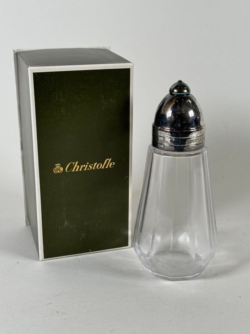 Null CHRISTOFLE.
MEGEVE model.
Glass and silver-plated metal sugar poudrier.
H. &hellip;