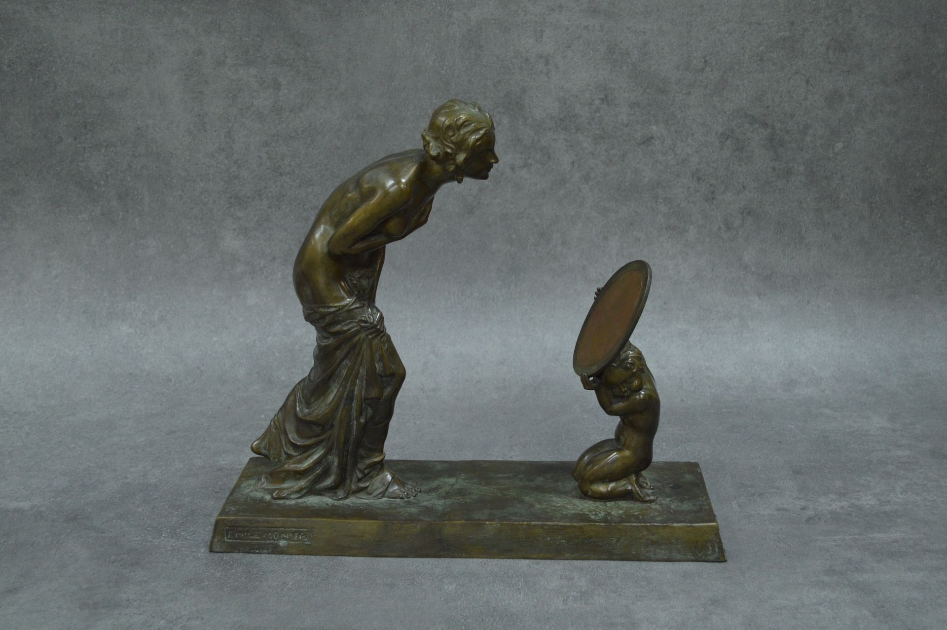 Emile Monier 
Bronze with green patina signed 
Emile MONIER (1883-1970). Year 19&hellip;