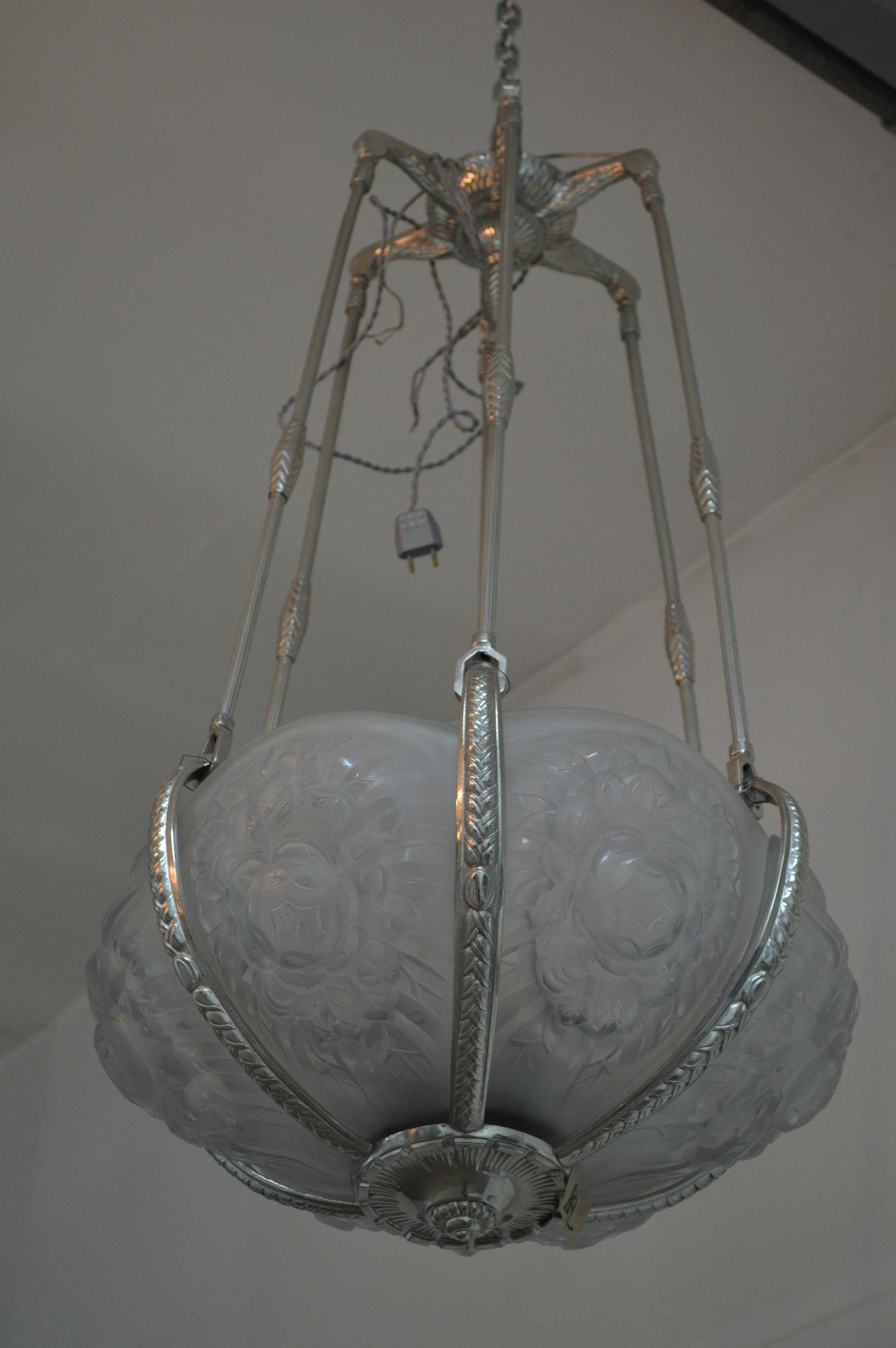 Philipe GENET et Lucien MICHON 
Splendid chandelier 
Philipe GENET and Lucien MI&hellip;