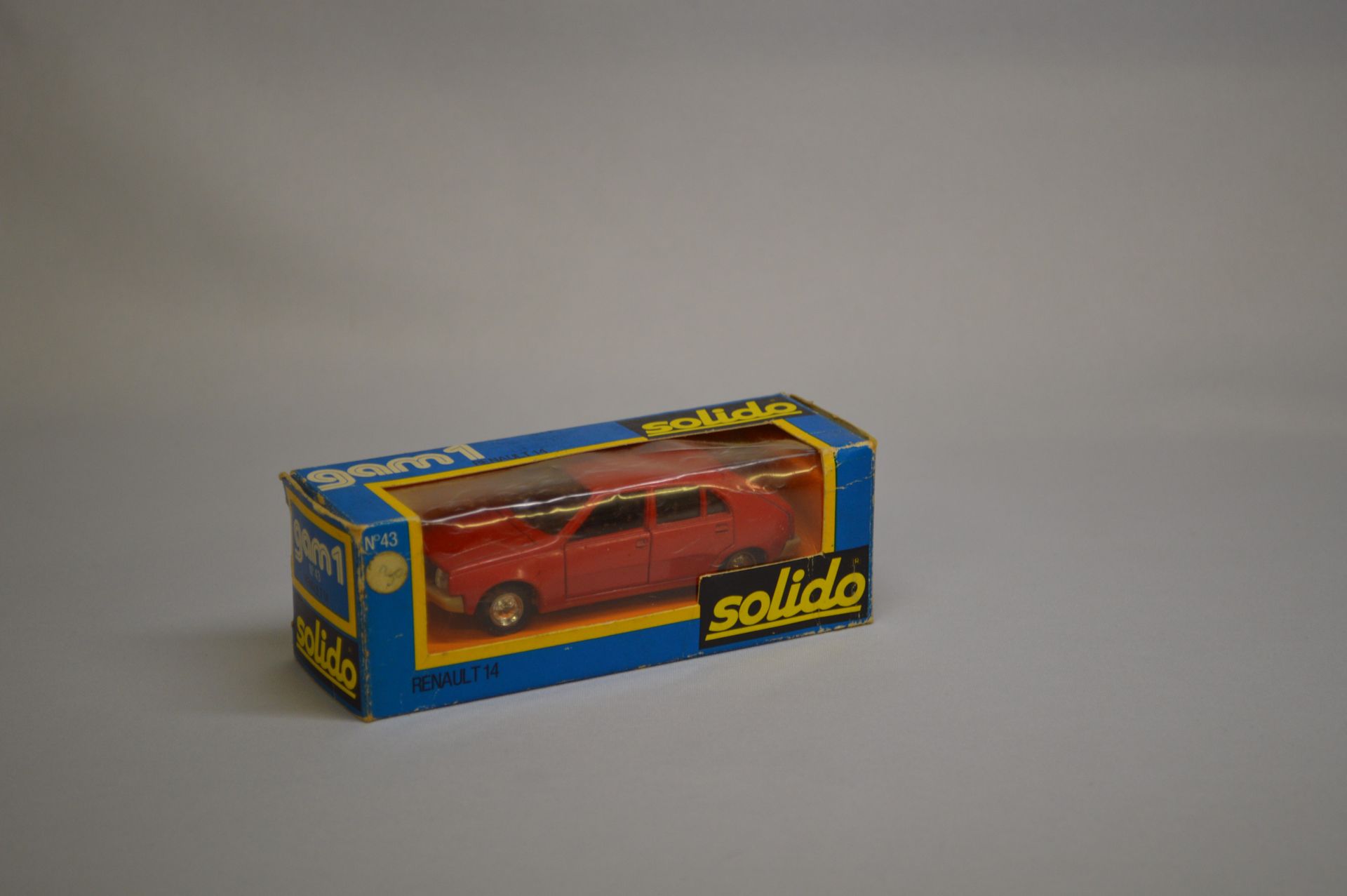 Null SOLIDO - GAM 1 - Personenwagen : Renault 14, n°43, rot.

Originale Box. Her&hellip;