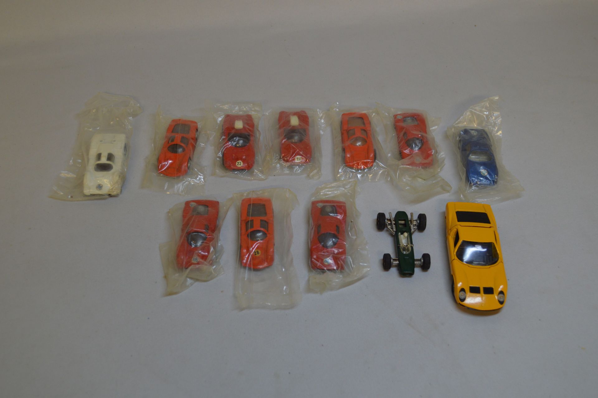 Null Set of ten SPEEDY miniatures. Metal. Less than 1: 43. Including: Mercedes B&hellip;