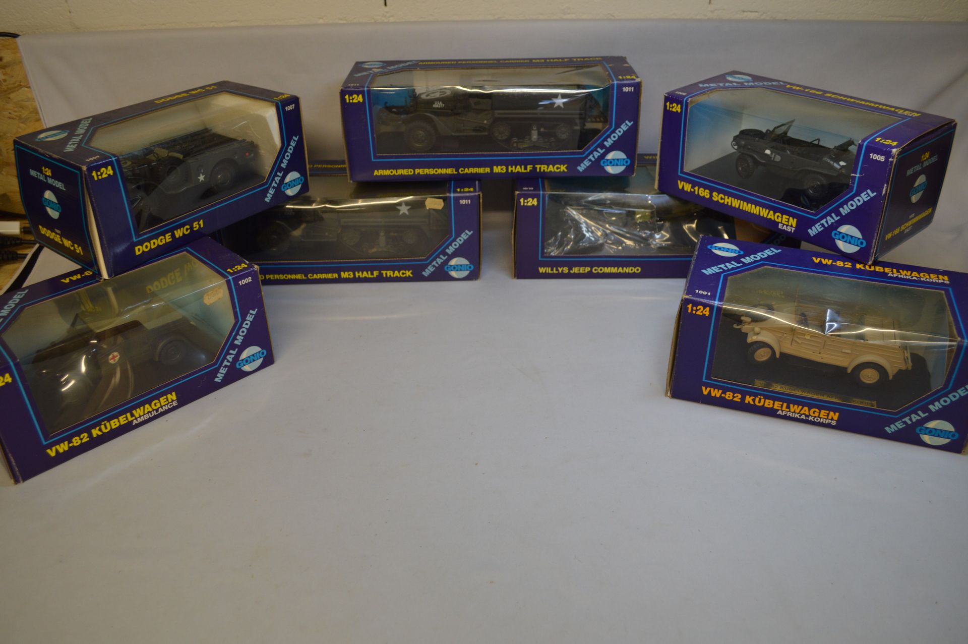 Null Very nice GONIO collection on the theme of war vehicles. Metal. 1 : 24. Inc&hellip;
