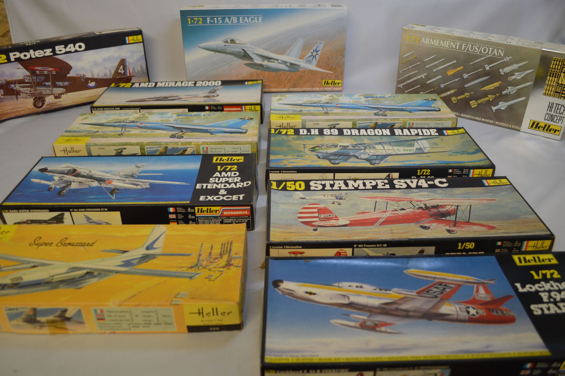 Null Very nice set of HELLER aircraft and armament models: 



- Rare MIRAGE F-1&hellip;