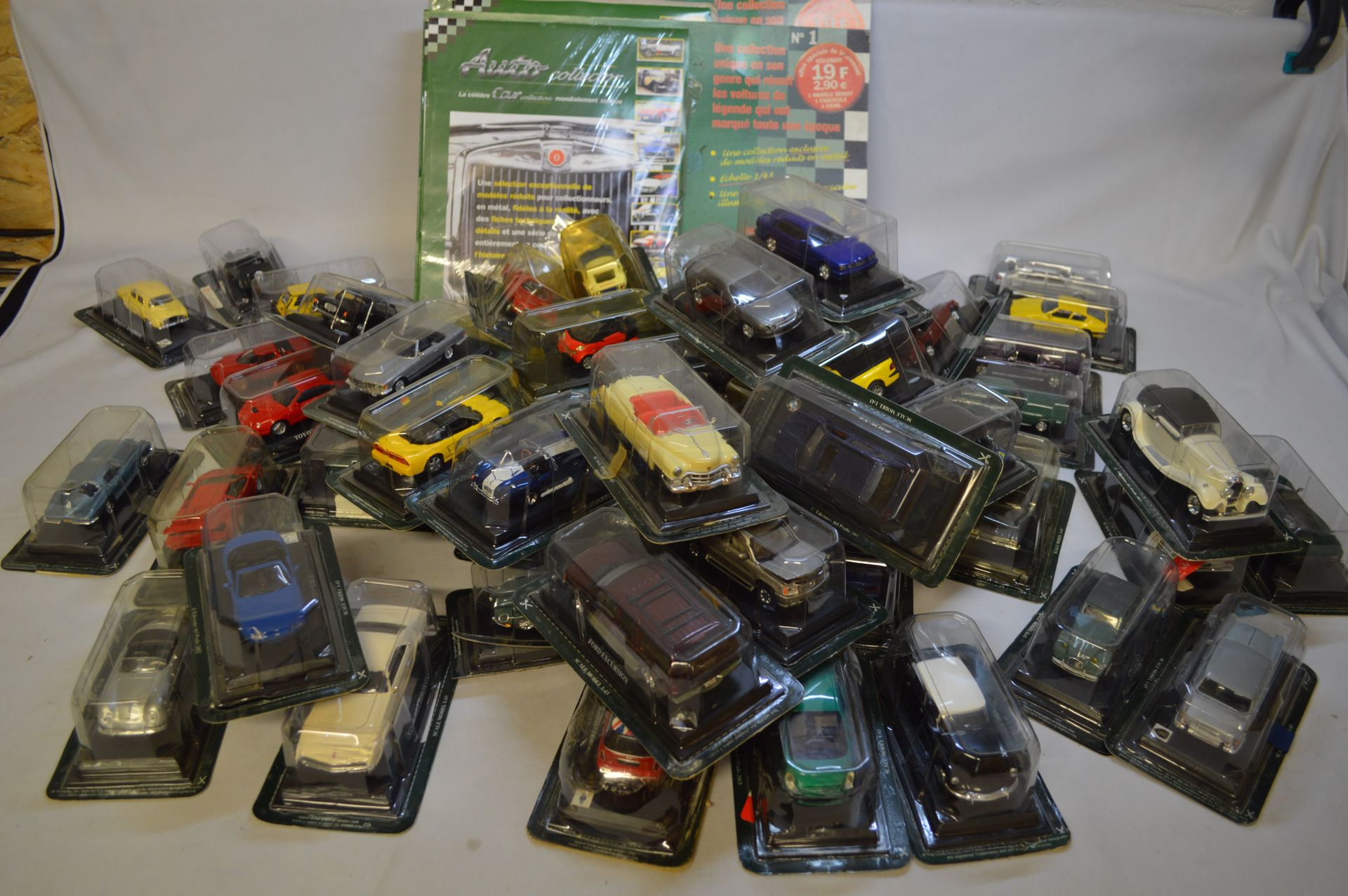 Null AUTO COLLECTOR. Very nice collection of 53 metal miniatures. 1 : 43. Origin&hellip;