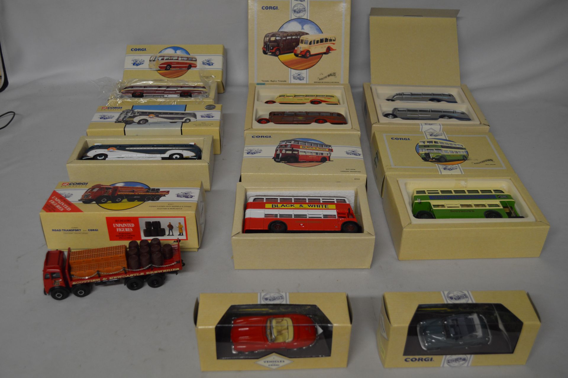 Null CORGI CLASSICS. Metal and others. 1: 43. Very nice collection of eleven COR&hellip;