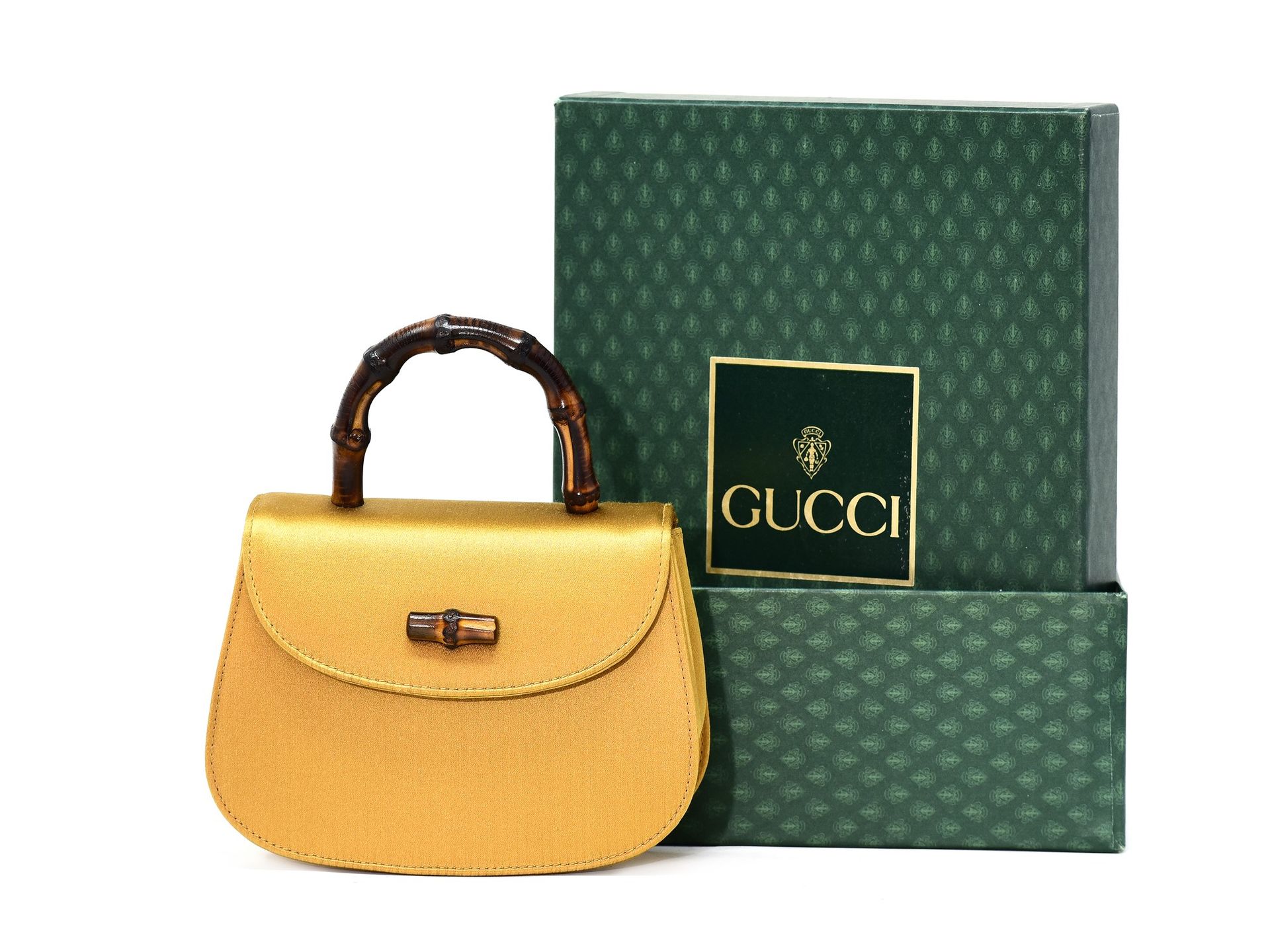 GUCCI Borsa a mano Bamboo micro in raso color oro con manico in bambù con chiusu&hellip;