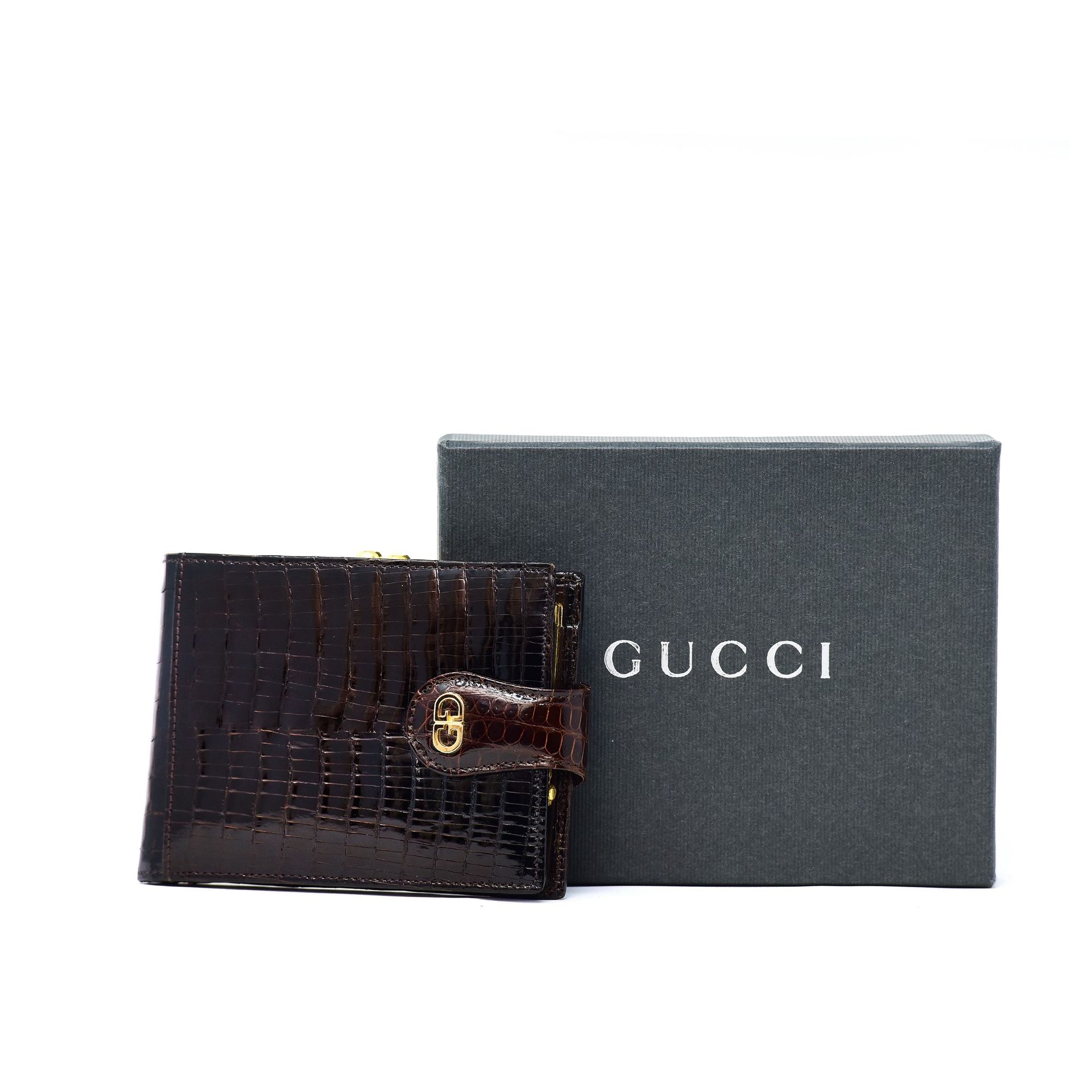 GUCCI Portefeuille Gucci en crocodile Babilas rare. Intérieur en cuir brun et cr&hellip;