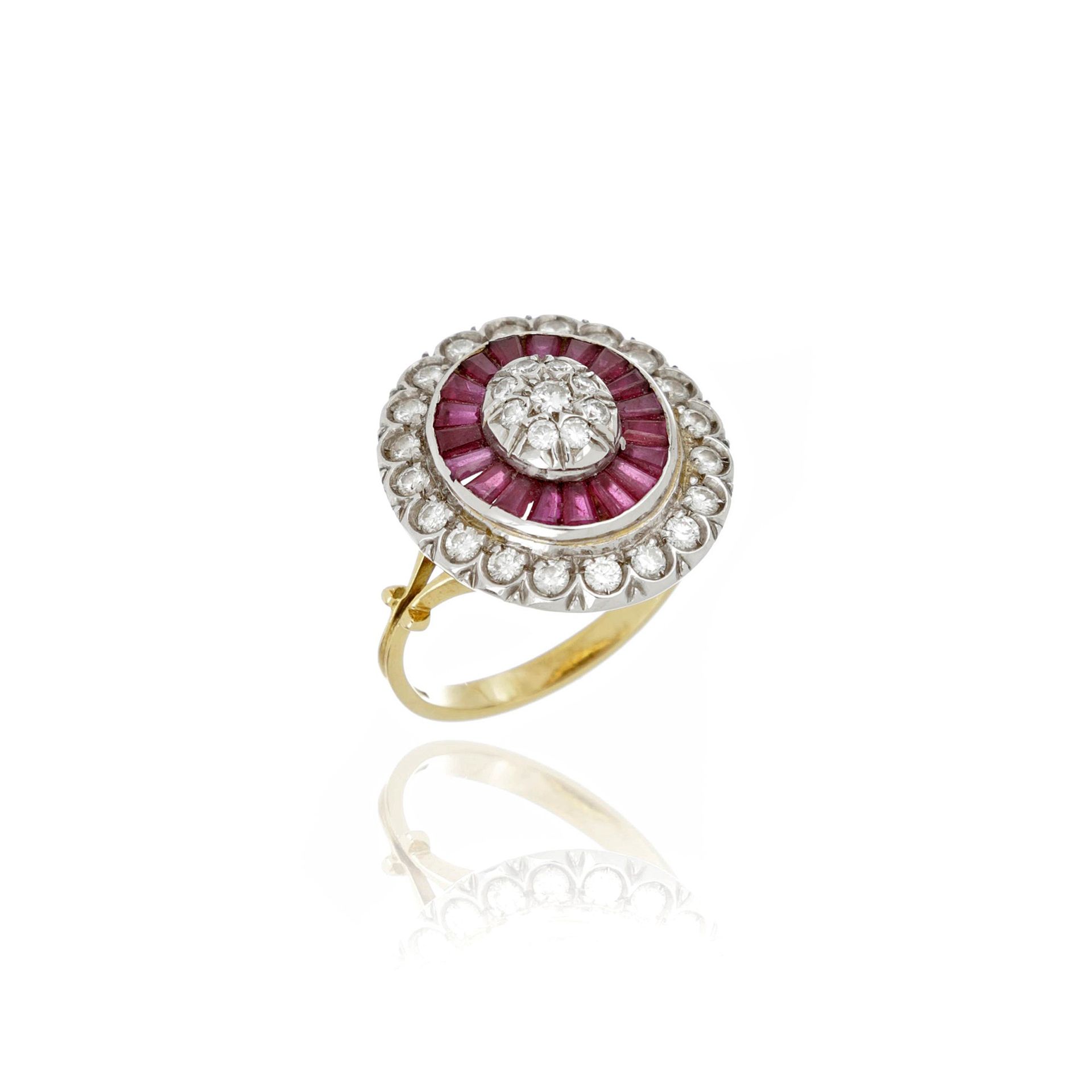 Null Ring aus 18 Kt. Gelb- und Weißgold, besetzt mit runden Diamanten im Brillan&hellip;