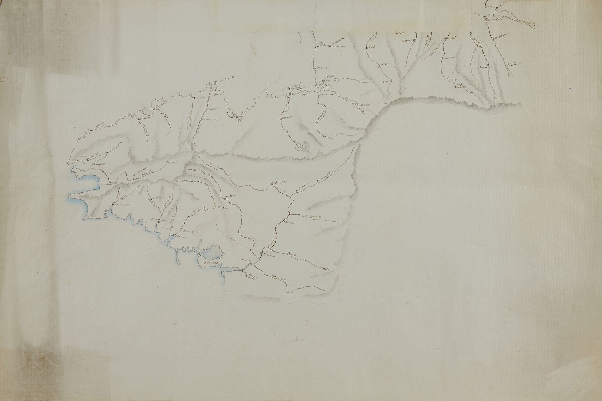 Null 匿名的手写地图。布列塔尼和下诺曼底的一部分）。1690年后。期间的彩色。铺设在纸上的手写地图。钢笔，水墨，蓝色的水彩海岸线。状况良好。345 x 53&hellip;