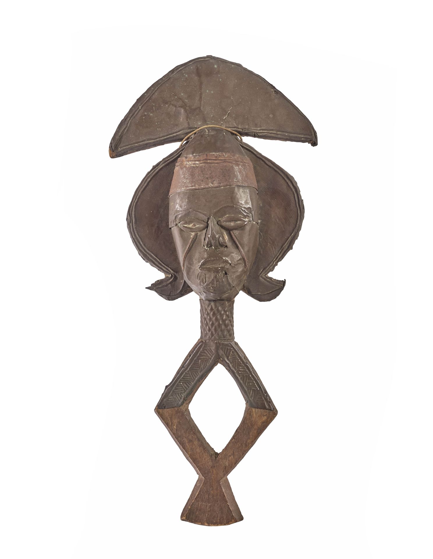 Null 加蓬，科塔

木制灵位图，镀有铜叶。

H.54厘米