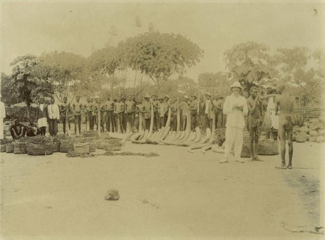 Null Unidentified photographer. Africa, Thirty-four (34) photographs in Central &hellip;