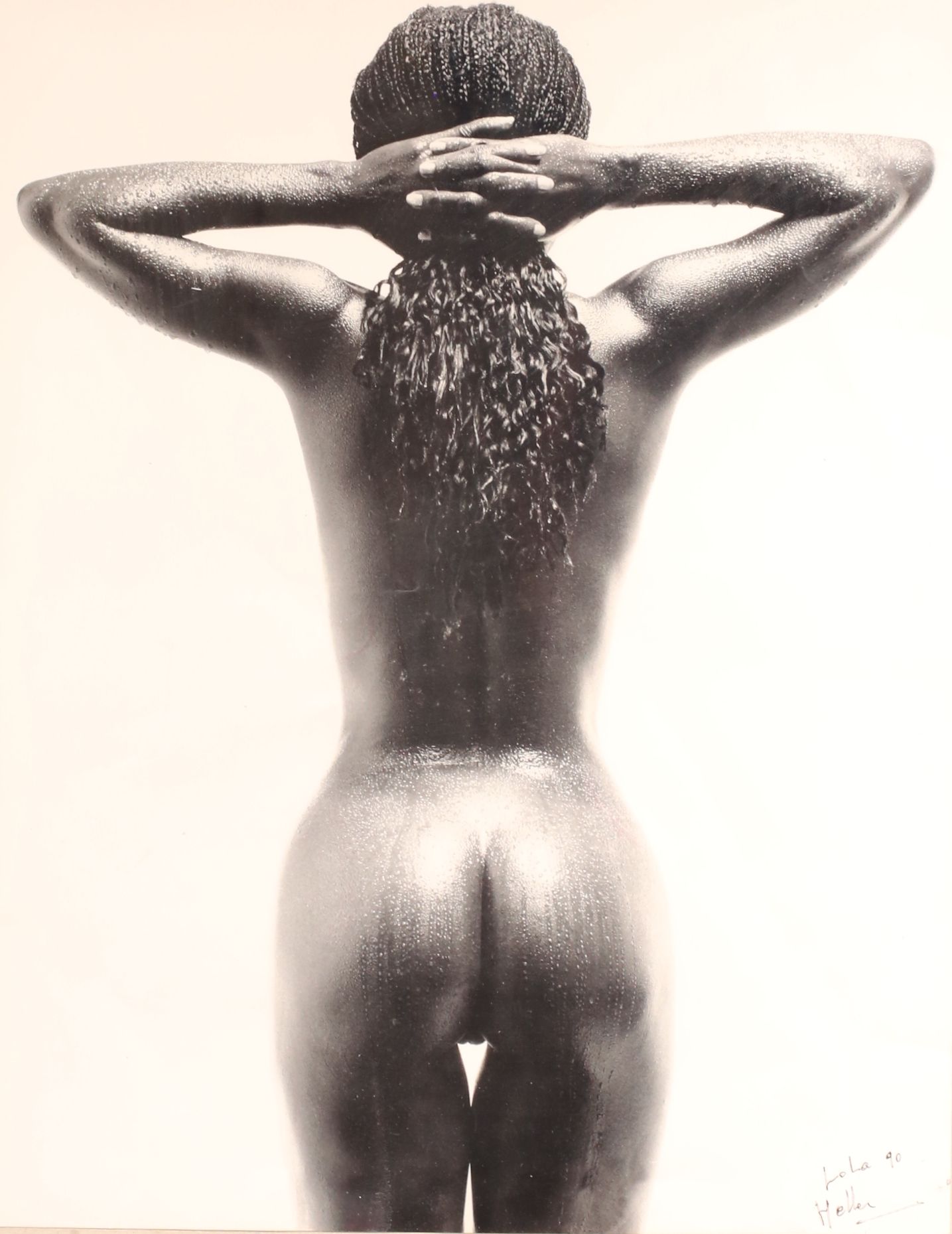 Null HELLER (XXe siècle) 

Femme nue de dos

Photographie en noir et blanc signé&hellip;