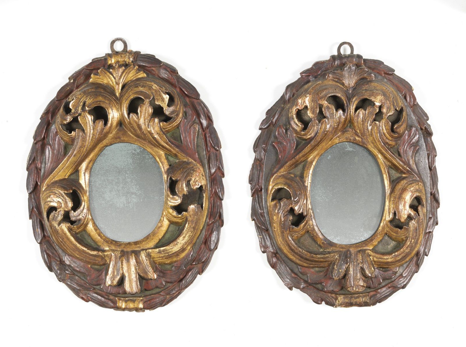MANIFATTURA DEL XVIII SECOLO Pair of baroque parcel gilt wood frames carved with&hellip;