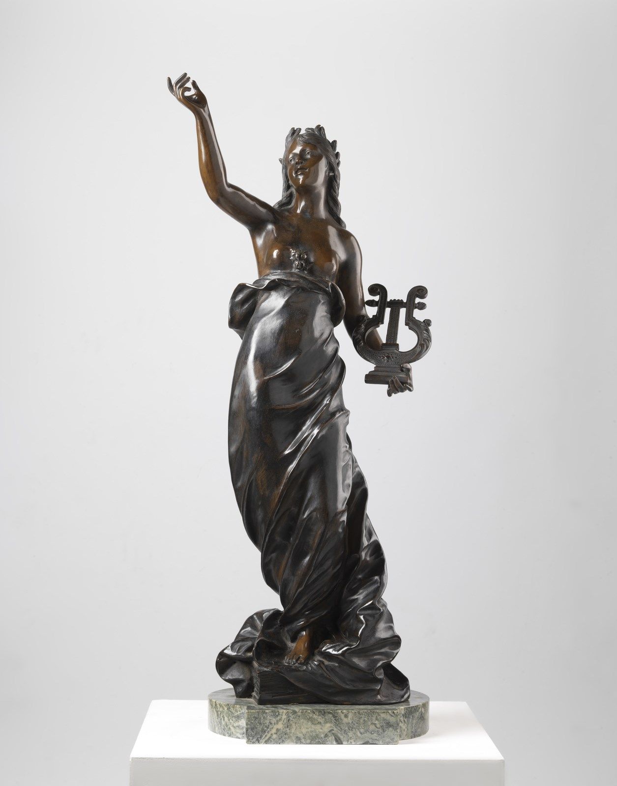 BRONZISTA FRANCESE DEL XIX-XX SECOLO Bronze sculpture depicting the muse Terpsic&hellip;