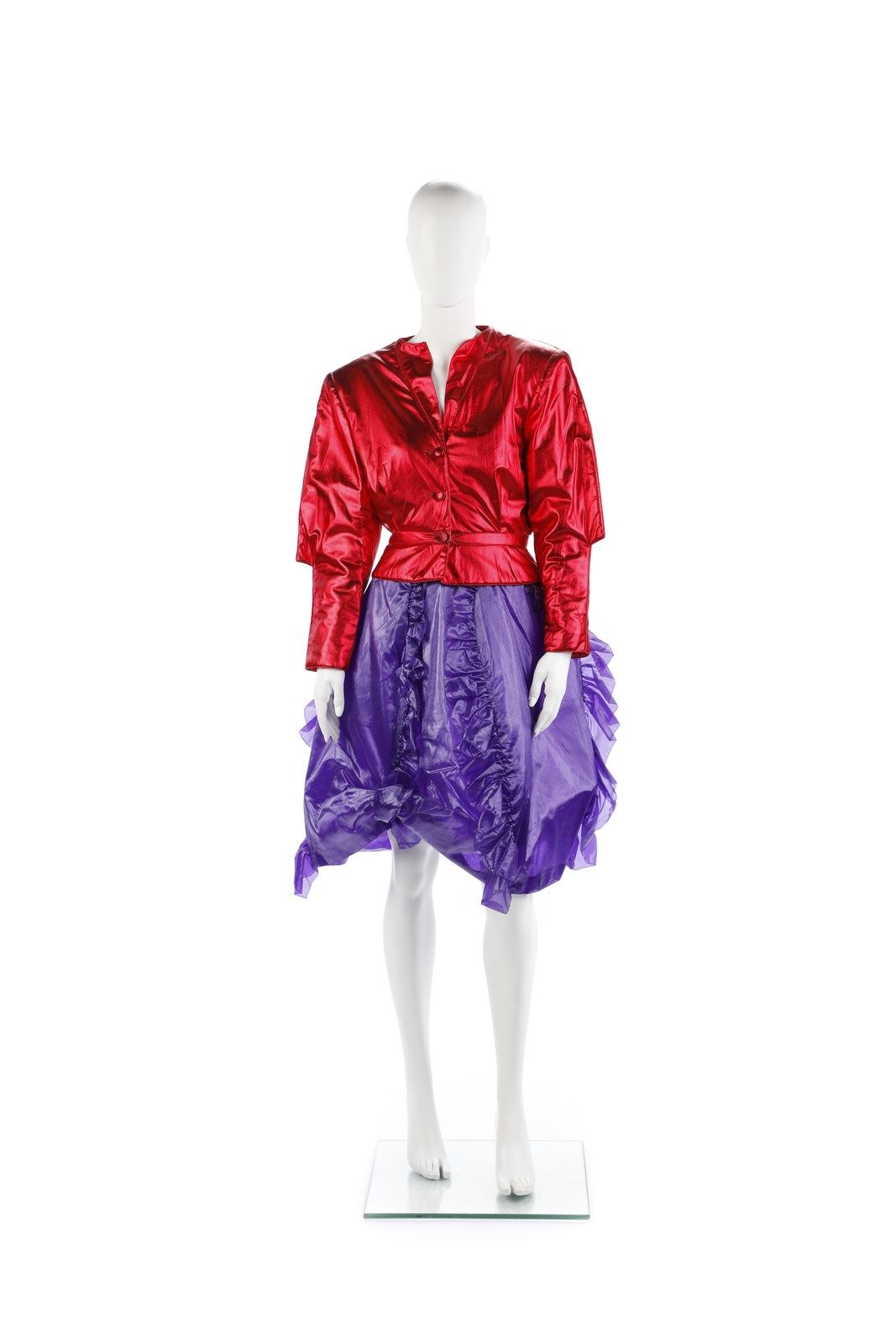 CINZIA RUGGERI Cinzia Ruggeri for Bloom. Iridescent red jacket size 40IT and pur&hellip;