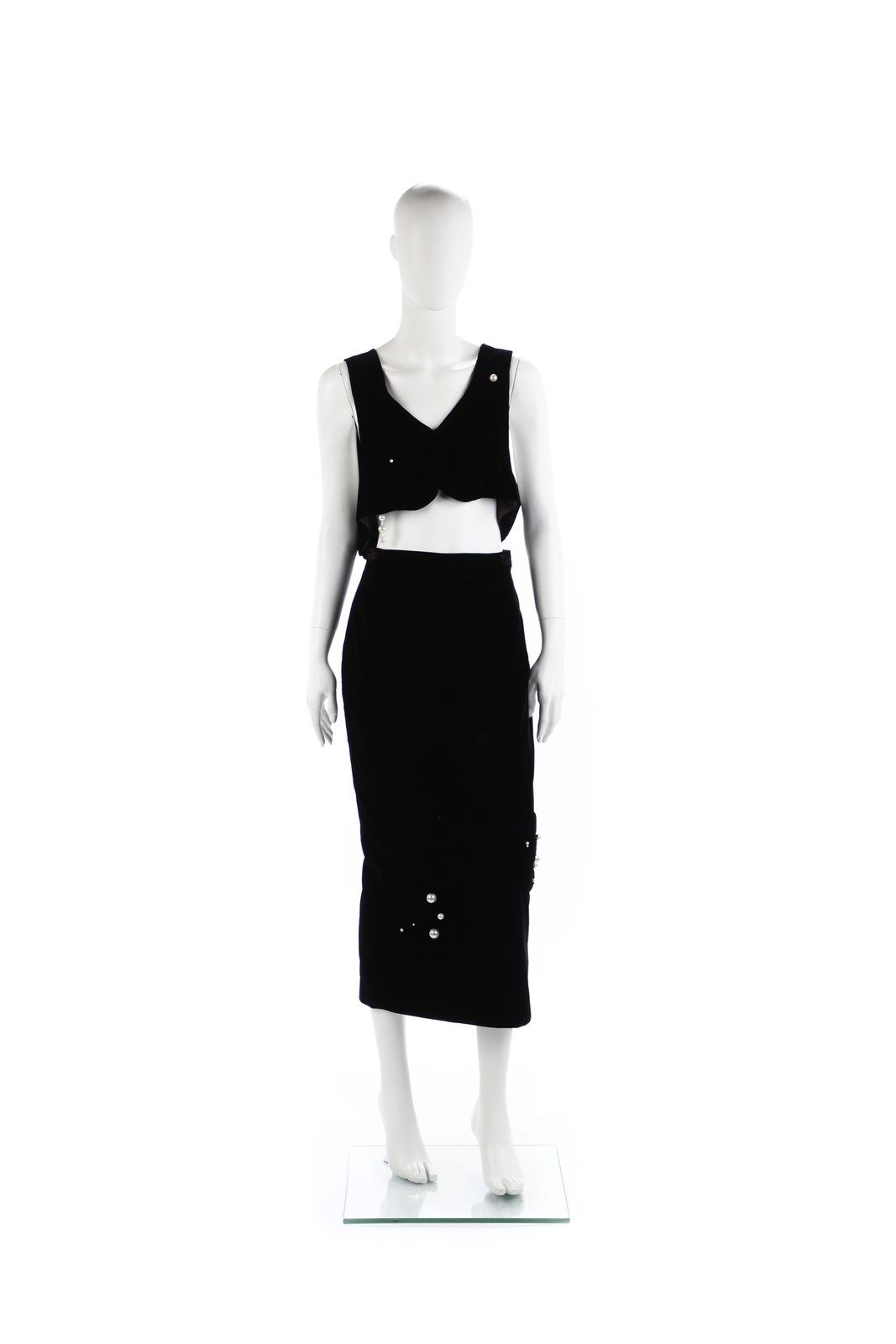 CINZIA RUGGERI Suit in black velvet and pearl applications, sleeveless asymmetri&hellip;