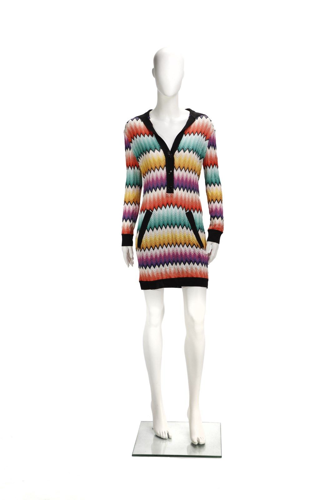 MISSONI Multicolored knit tunic, with deep neckline and button closure. Black cu&hellip;