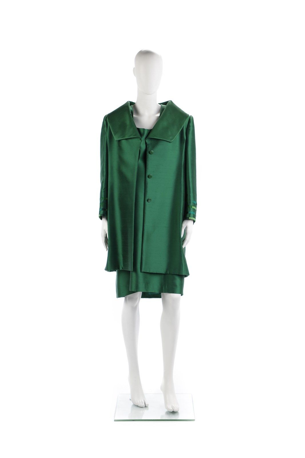 ROBERTO CAPUCCI Green sleeveless dress and overcoat. Size 44IT. Made in Italy,. &hellip;