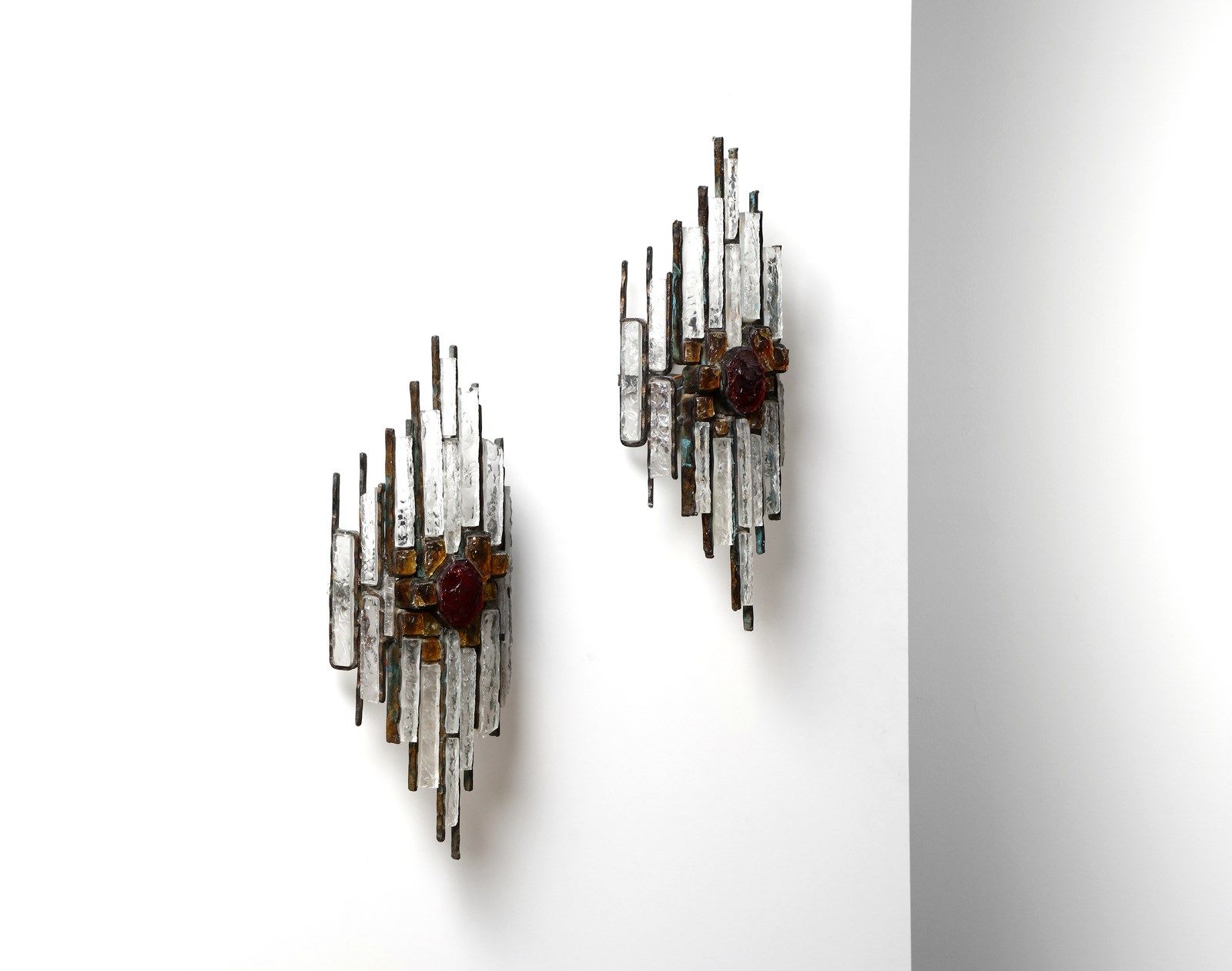 POLI ALBANO (n. 1935) ALBANO Pair of wall lamps produced by Poliarte. Metal and &hellip;