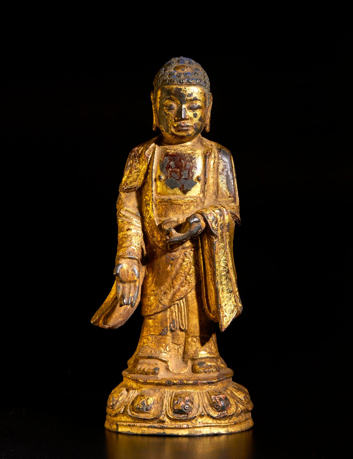 Chinese Art A gilt lacquered bronze figure of standing Buddha Art chinois. Figur&hellip;