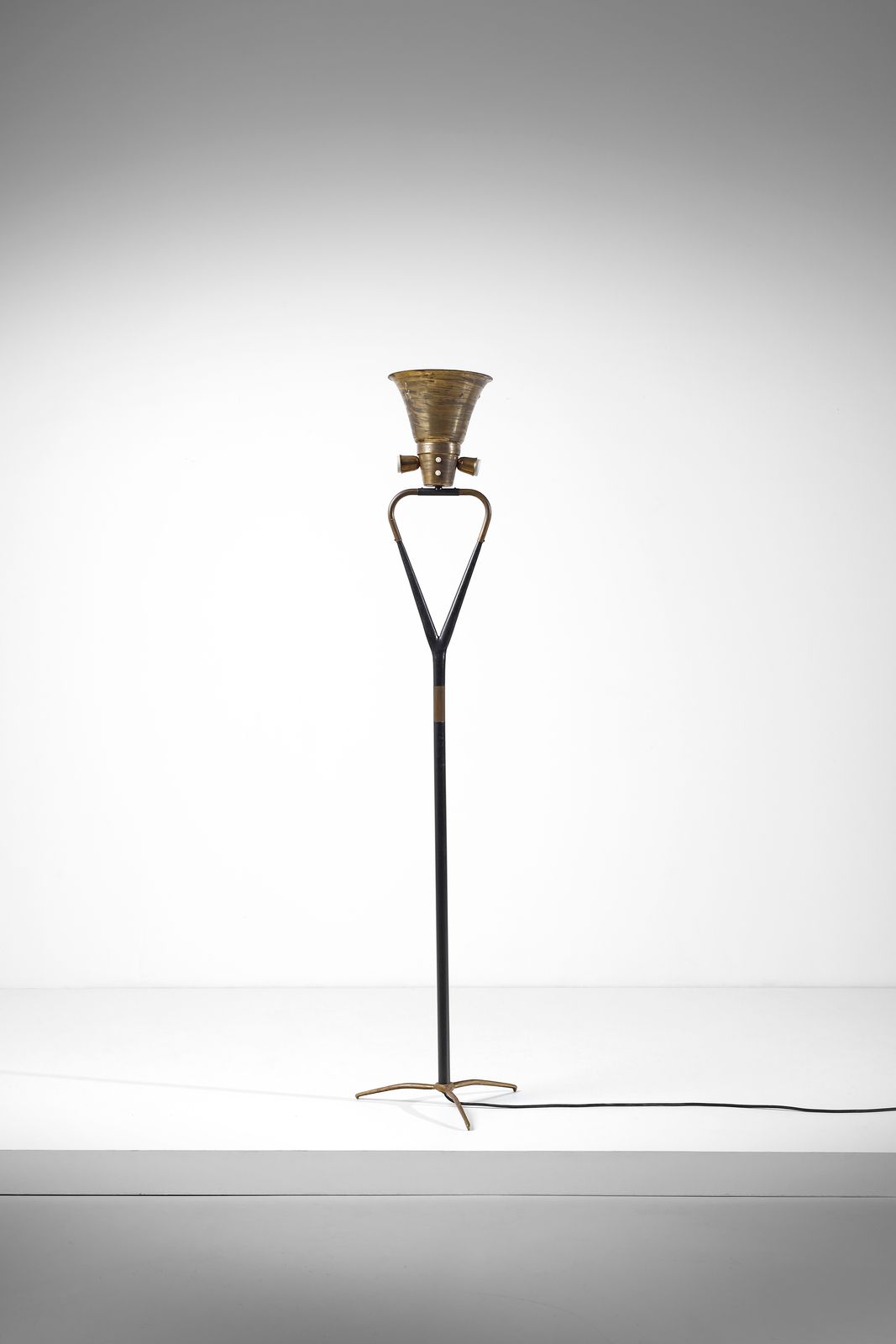LACCA CESARE (n. 1929) LACCA CESARE (n. 1929). Table lamp. 1940s.. Cm 40,00 x 18&hellip;