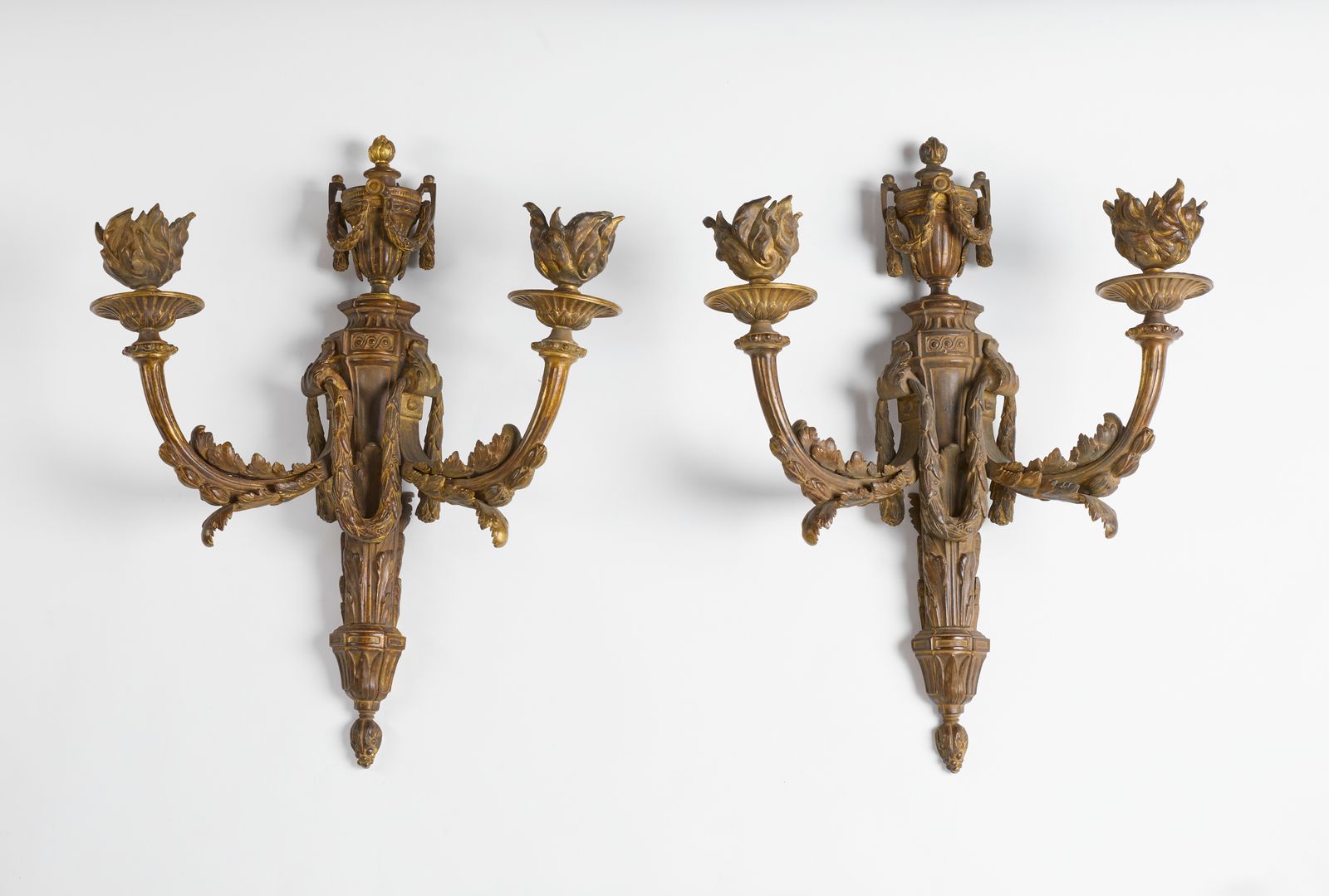 19th CENTURY FRENCH MANUFACTURE 19th CENTURY FRENCH MANUFACTURE. A pair of bronz&hellip;