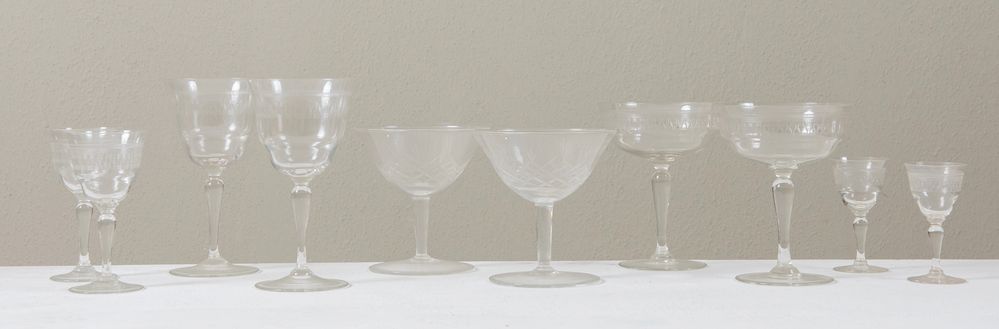 gucci wine glasses