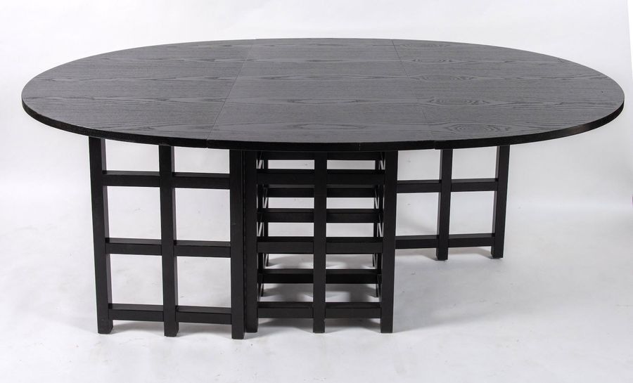 Null CHARLES RENNIE MACKINTOSH 白蜡木桌，型号322 DS1。由意大利Cassina公司制造，约1970年。Cm 75x177x1&hellip;