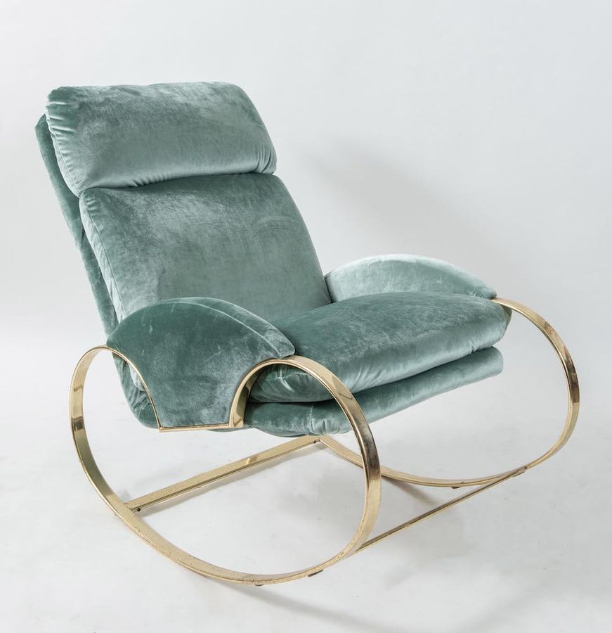 Null GUIDO FALESCHINI, attr.金属摇椅，用织物覆盖。意大利制造，约1970年。Cm 70x100x92。