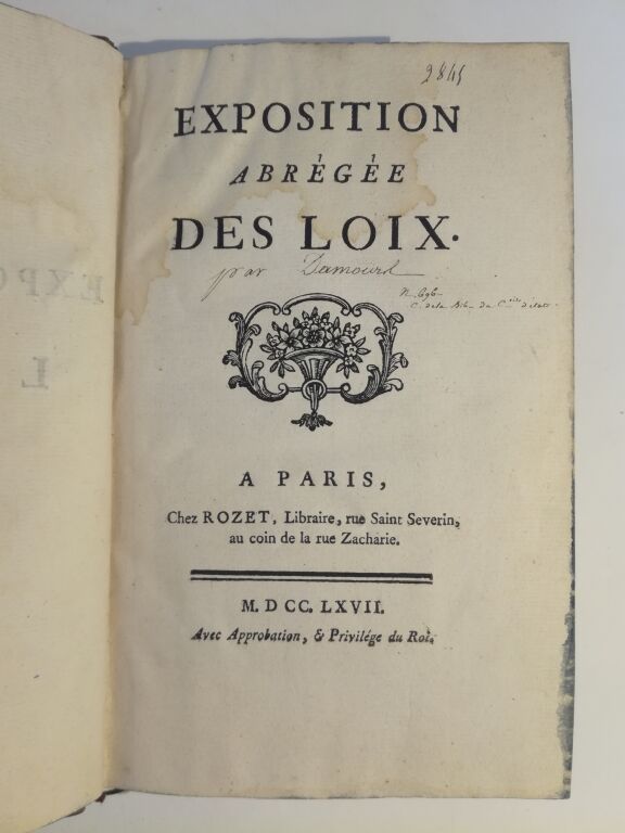 Null [DAMOURS (Louis)]. Exposition abrégée des loix. A Paris, chez Rozet, 1767. &hellip;
