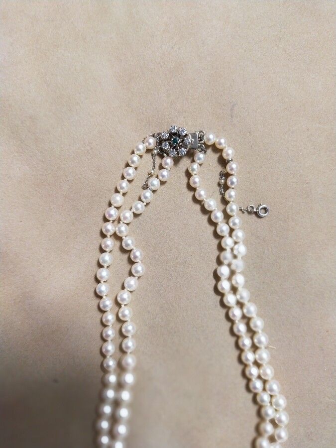 Null Collier double rangs de perles de culture allant de 8 mm à 4,1 mm de diamèt&hellip;