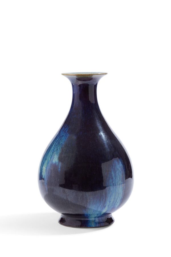 Null CHINE

Vase balustre à engobe vernissée bleu nuit

Haut. : 29 cm