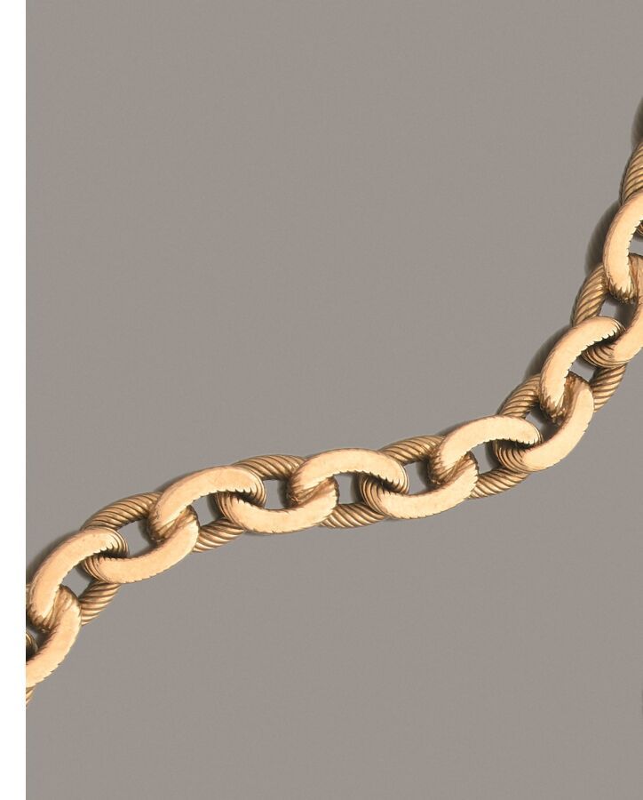Null Bracelet articulé en or jaune 750 millièmes, les maillons de forme ovale et&hellip;