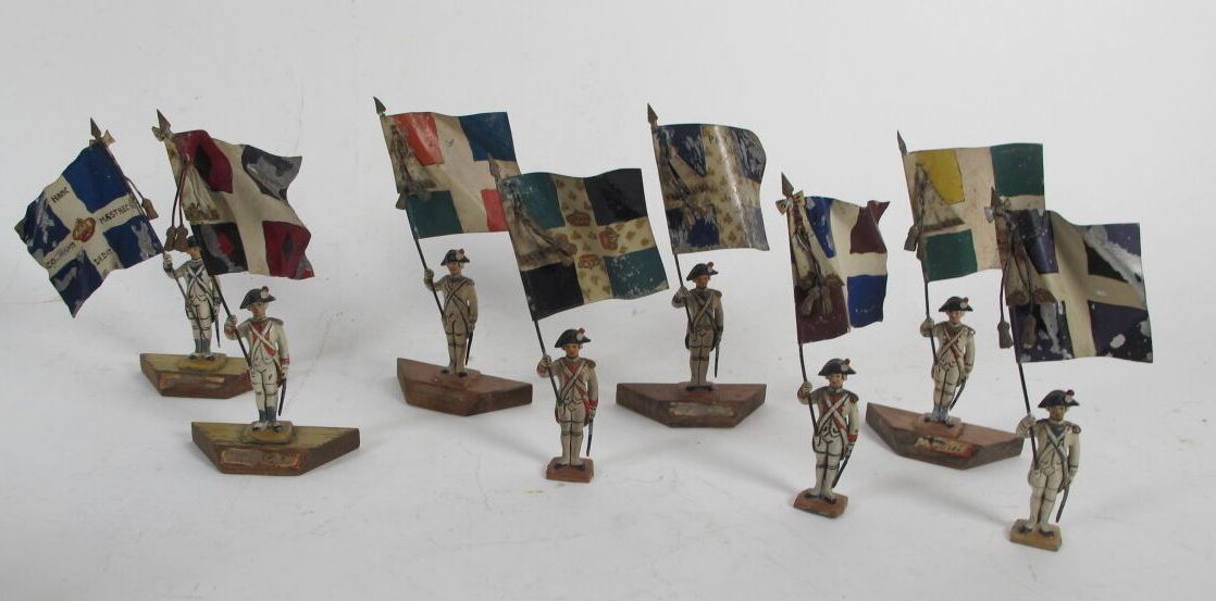 Null AUGER 

Ensemble de huit porte drapeaux XVIIIe siècle en plomb peint. 

Sur&hellip;