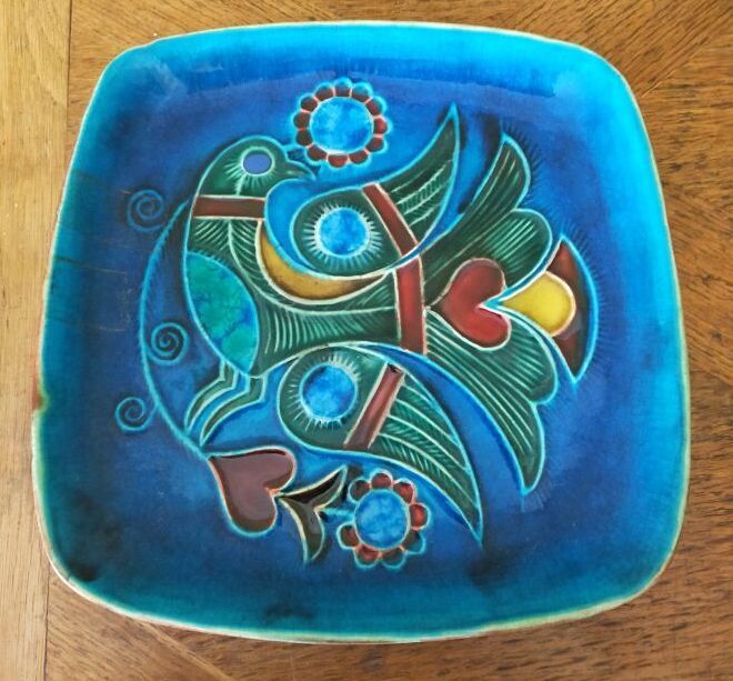 QUIMPER, Jean-Claude TABURET (1926-2013) 
Earthenware plate decorated with exoti&hellip;