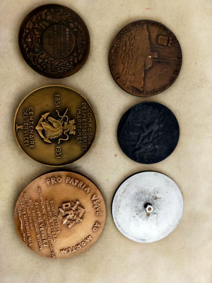 Null Six bronze medals