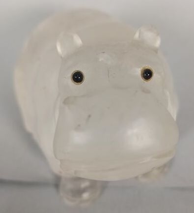 Null Hippopotame en cristal de roche

Haut. : 8 cm