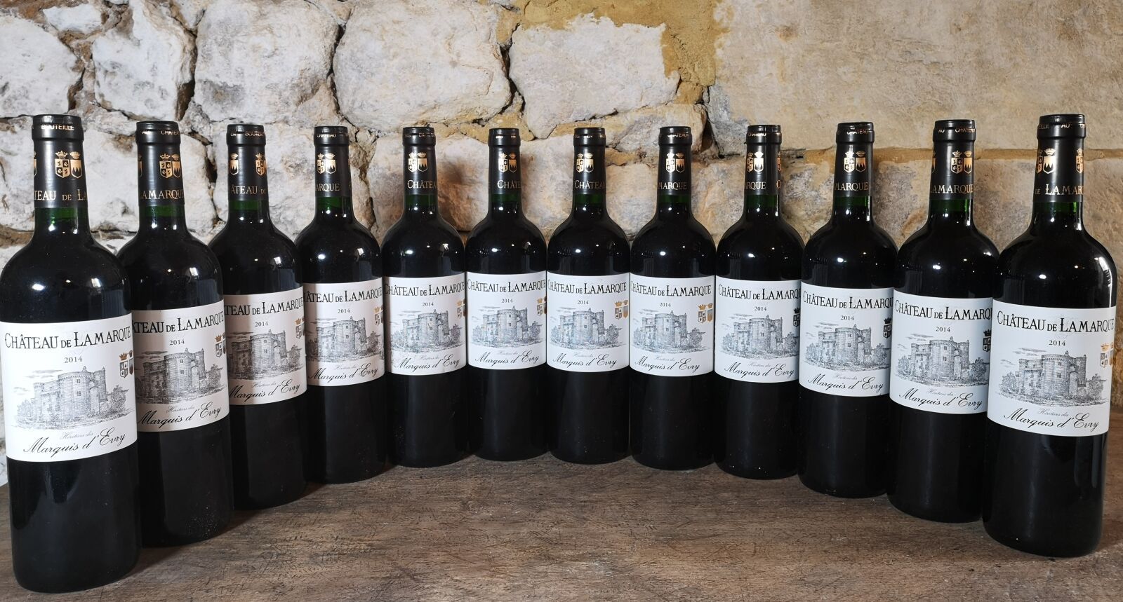 12 bouteilles Château de LAMARQUE - Haut Médoc 2014 | Drouot.com