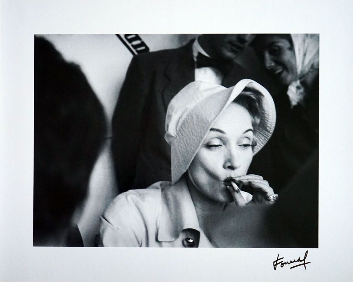 Null Marlene Dietrich 
Abzug auf Baryta-Papier, Format 40x50 cm, mit schwarzer T&hellip;