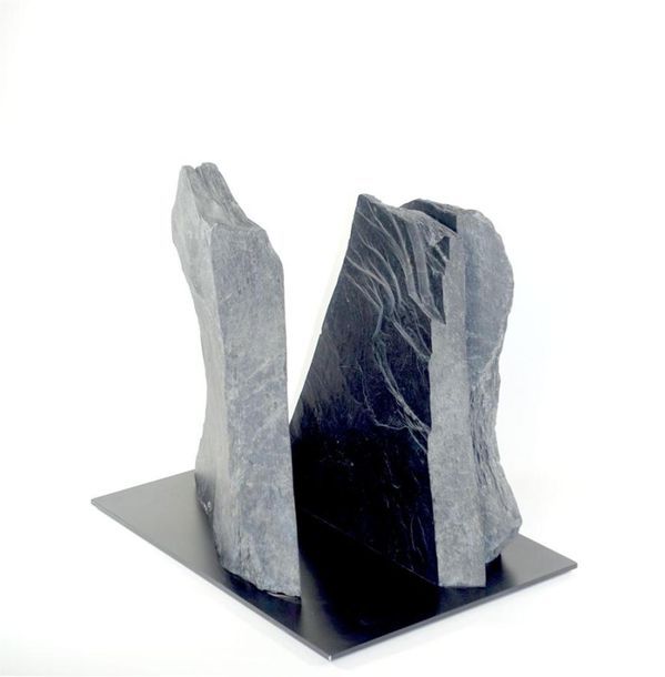 Null de LA POYPE Marie-Noëlle (née en 1949)
"Split Sculpture"
Ardoise d'Anjou et&hellip;