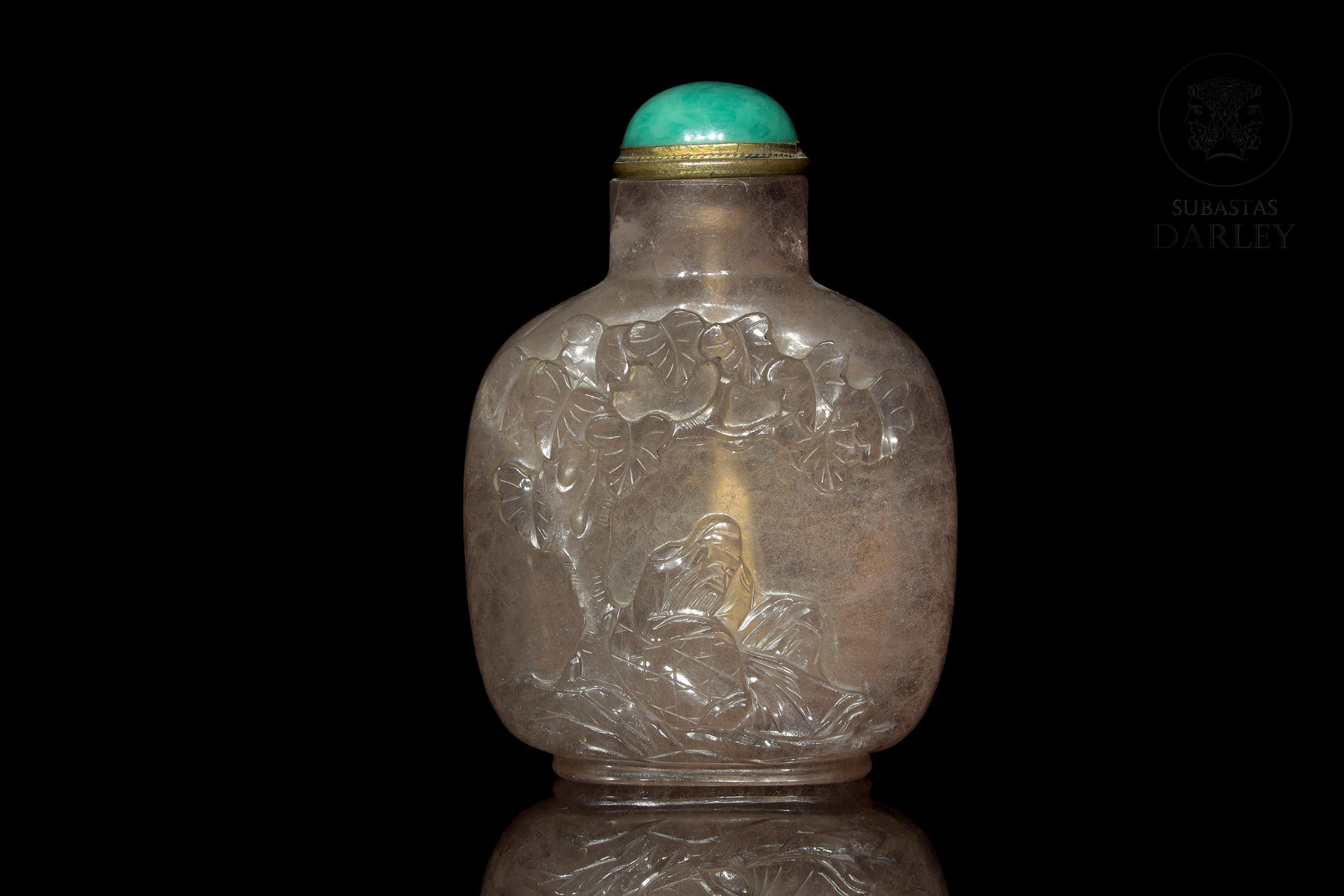 Botella de rapé de cuarzo, dinastia Qing 
Quartz sculpté avec un relief représen&hellip;