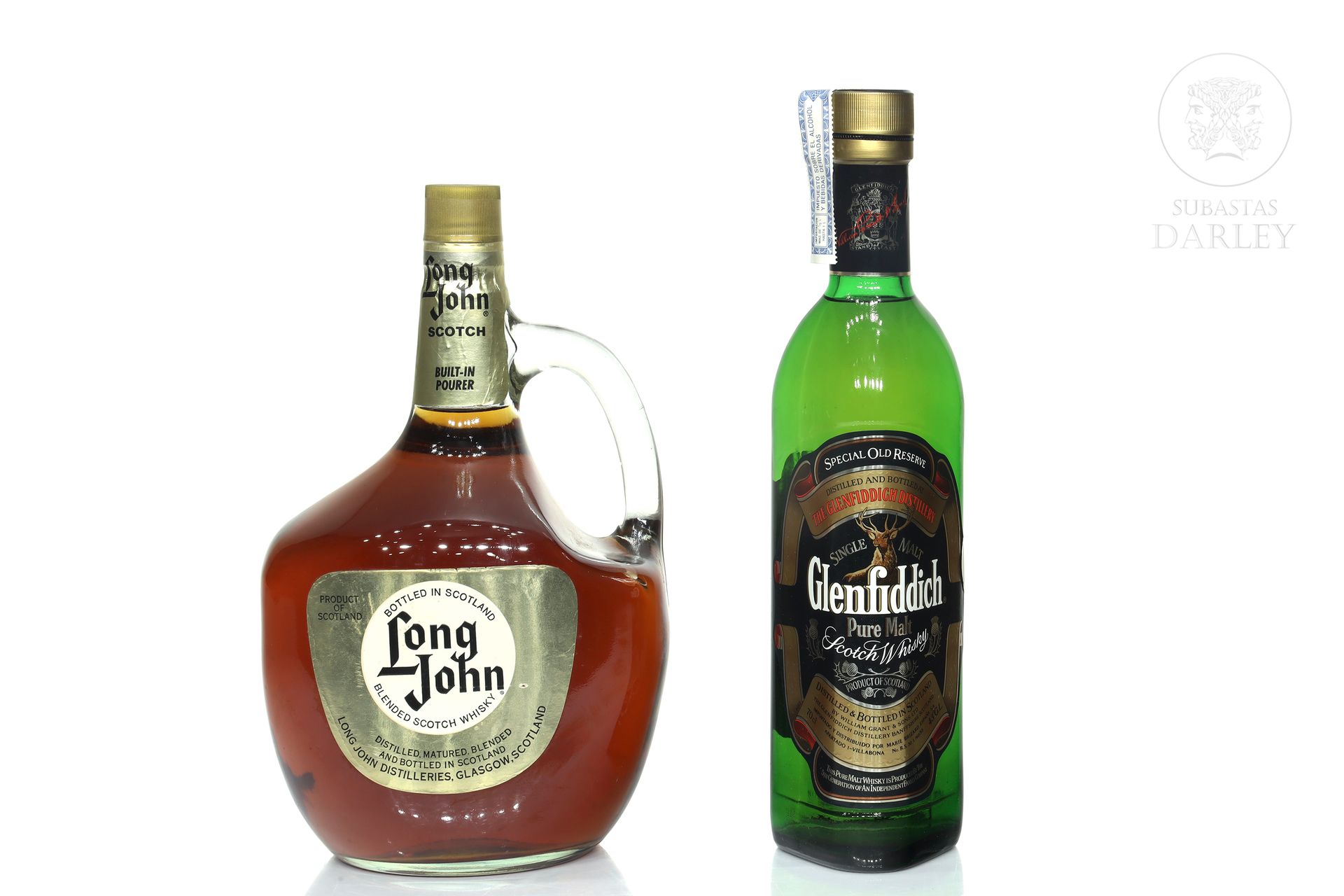Lote de Whisky escocés 
Lot de whisky écossais : (1) bouteille "Long John" de 1,&hellip;